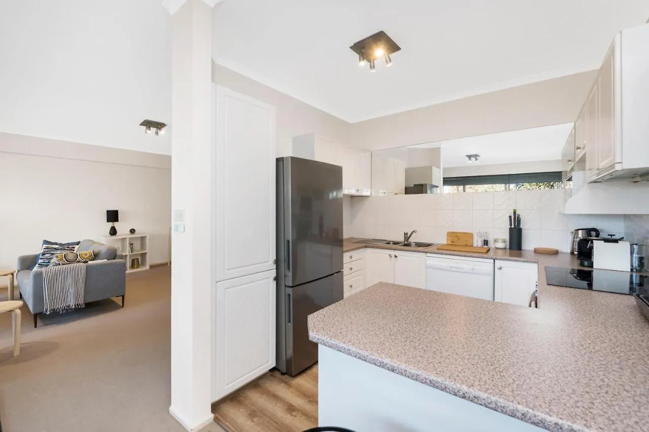 Accommodate Canberra - The Summit Australie